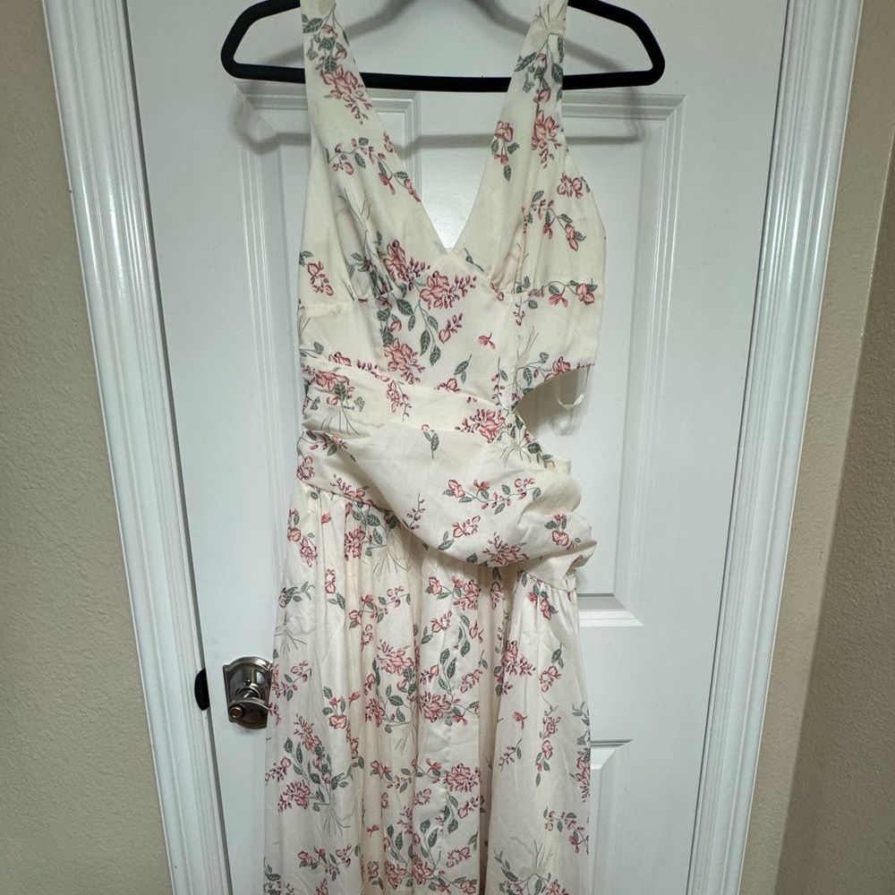 First Dates Waist Cut-Out Maxi Dress Floral Cream/Pink